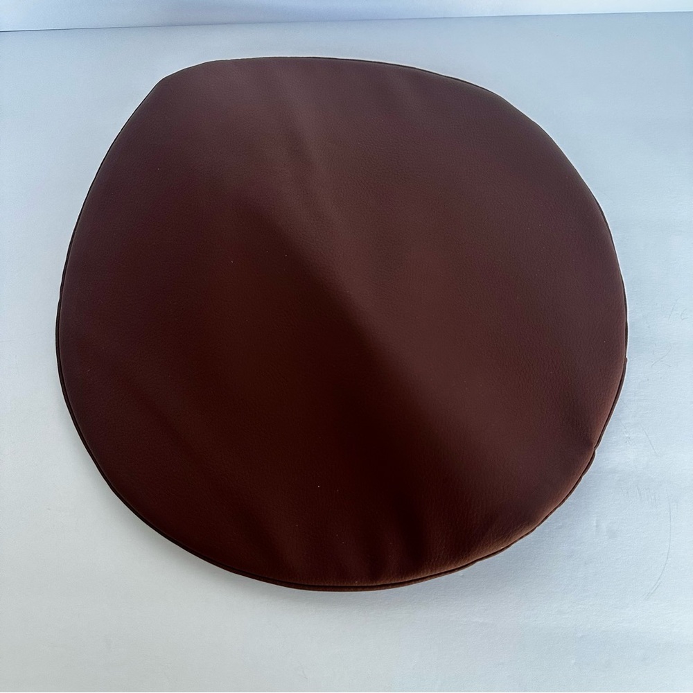NWOT TFlower Bar Round Faux Leather Coffee Color Brown 13” Inch Slip Seat Cover - Picture 9 of 12